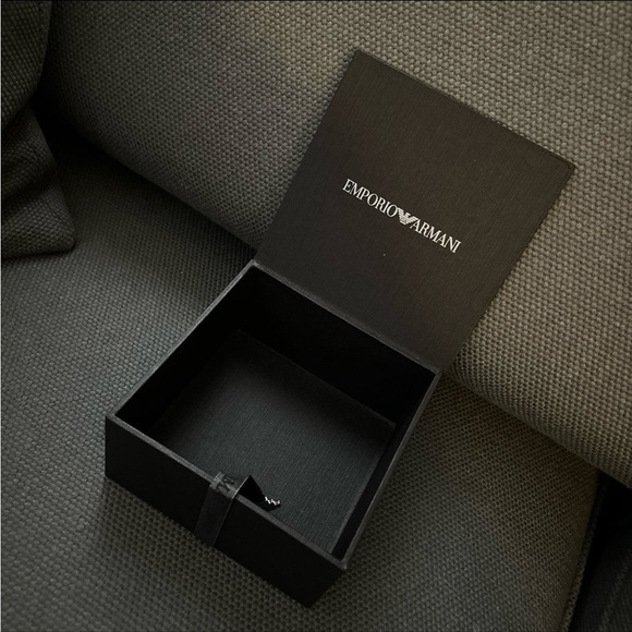 Emporio Armani empty box - Picture 2 of 2